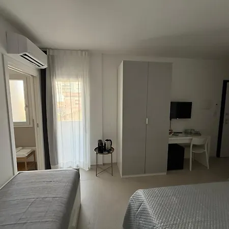 Eleven & Homestay Olbia